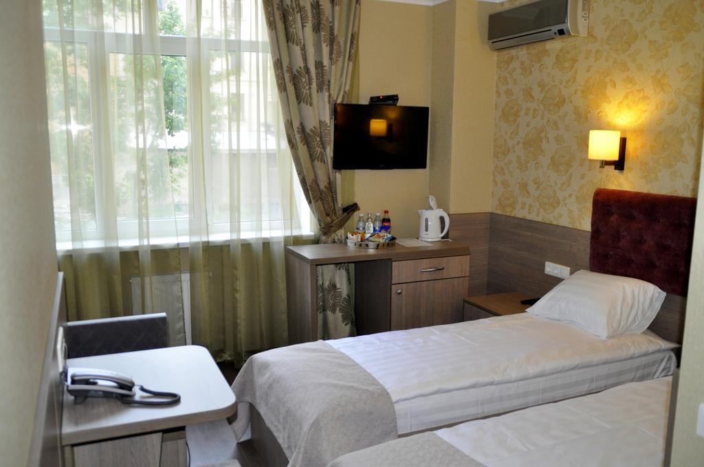 Hotel Classic Kiew Zimmer foto